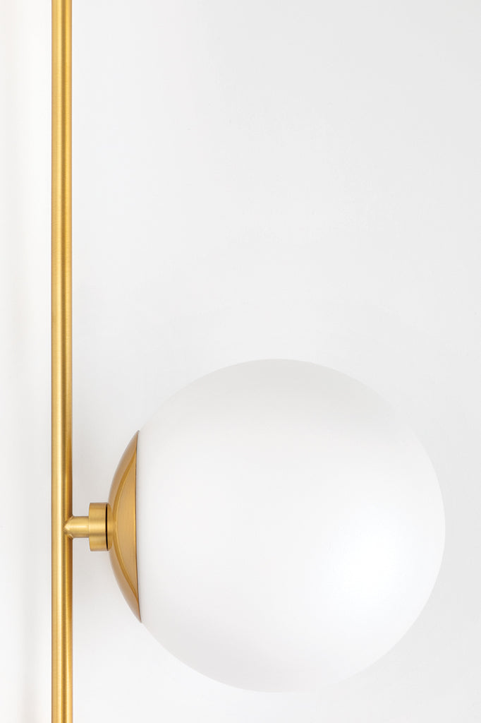 1 LIGHT WALL SCONCE WITH PLUG