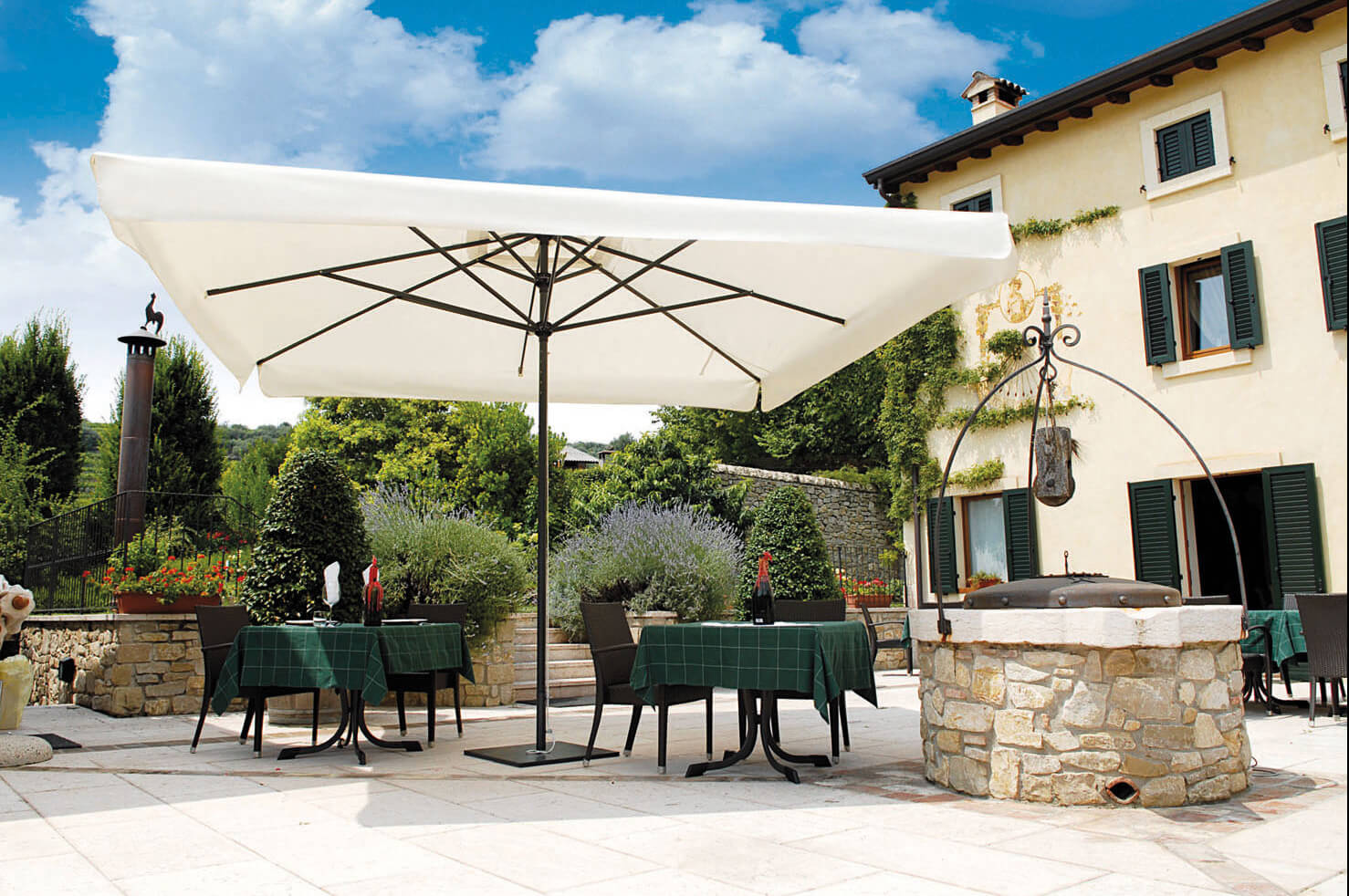 Parasol Leonardo 300x400 - Telescopic