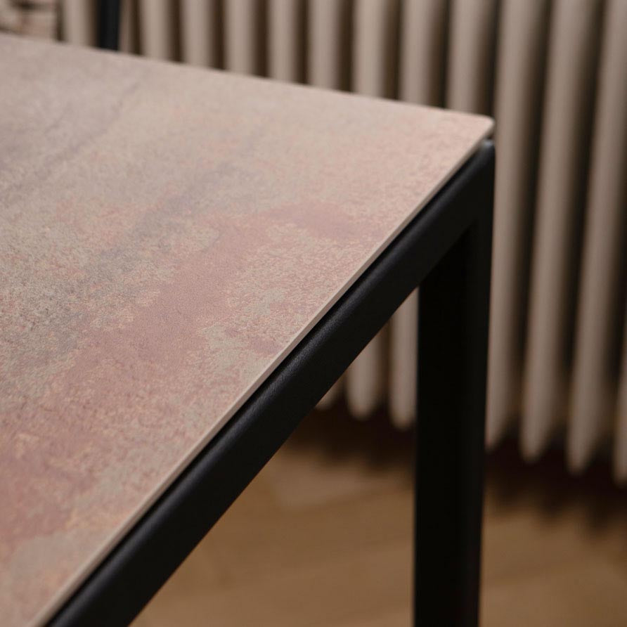 Eettafel Felix - 240 cm - Lava Rosso